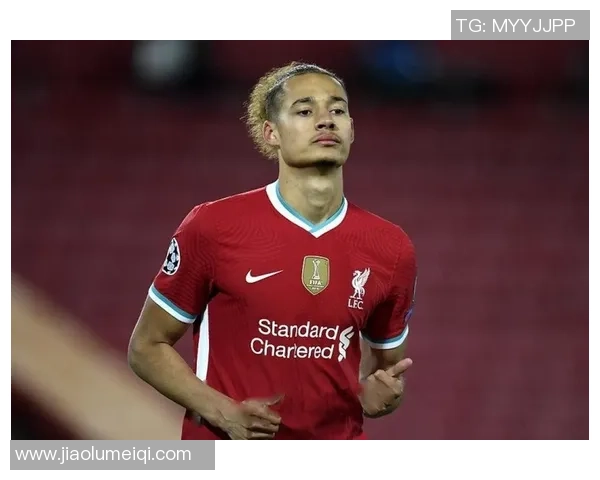 马尔基尼奥斯的传奇之路:从青涩小将到世界顶级后卫的成长历程