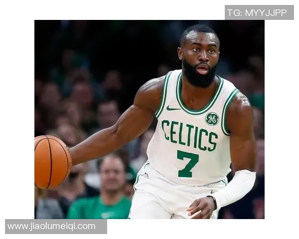 杰伦威廉姆斯的崛起之路:从大学篮球到NBA明星的成长历程