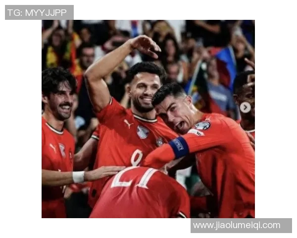 西班牙足球队在世预赛中迎战马其顿队争夺晋级名额的精彩对决