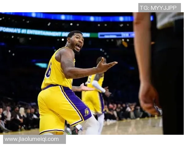 马库斯斯马特：从防守悍将到球队领袖的华丽转身